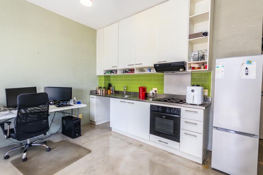 1 Bedroom Property for Sale in Gardens Western Cape